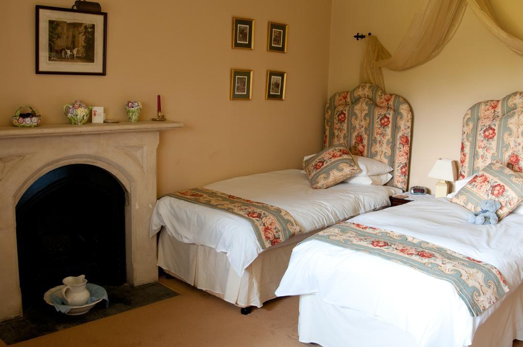 Lullington House Bed & Breakfast Beckington Room photo